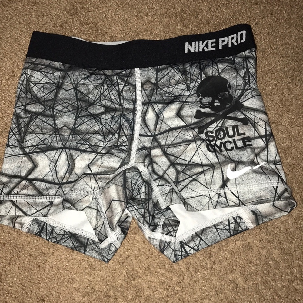 Nike pro soul cycle spandex